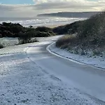 Life Of Filey - Part Of The The Bay Filey Village With Pool, Gym And Direct Access, Pub, Restaurant, Tennis And Meadows Walks * Reighton