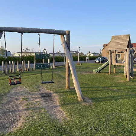 Life Of Filey - Part Of The The Bay Filey Village With Pool, Gym And Direct Access, Pub, Restaurant, Tennis And Meadows Walks