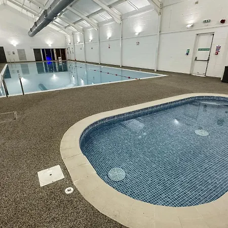 Life Of Filey - Part Of The The Bay Filey Village With Pool, Gym And Direct Access, Pub, Restaurant, Tennis And Meadows Walks *