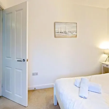 Hébergement de vacances Life Of Filey - Part Of The The Bay Filey Village With Pool, Gym And Direct Access, Pub, Restaurant, Tennis And Meadows Walks